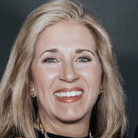 Holly C. Profile Picture