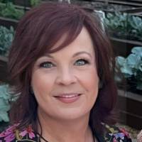 Julie P. Profile Picture