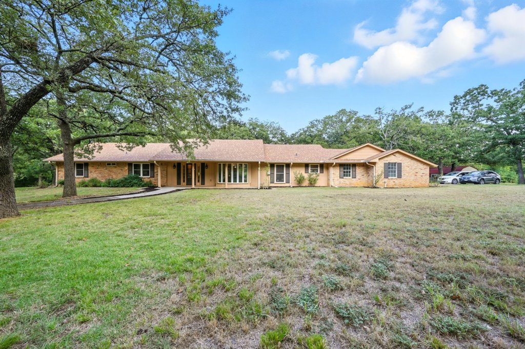 27659 US-377, Gordonville, TX 76245, USA | Milan Titus | Titus Real Estate Group, TruHome Real Estate