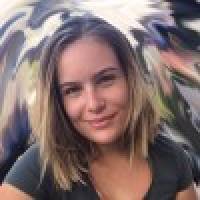 Em T. Profile Picture