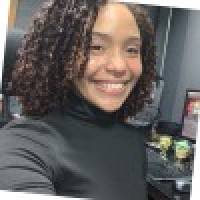 Julianny . Profile Picture