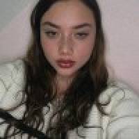 Nicole V. Profile Picture