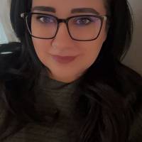 Veronica R. Profile Picture