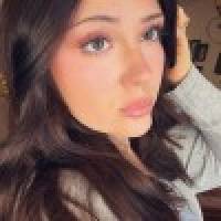 Analiese N. Profile Picture