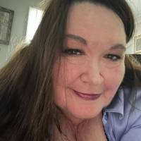 Liz R. Profile Picture
