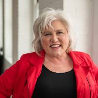 Christine M. Profile Picture
