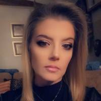 Angela H. Profile Picture