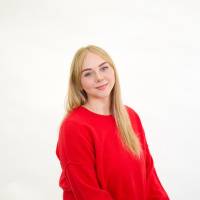 Julia M. Profile Picture