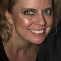 Suzanne G. Profile Picture